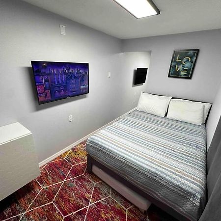 1Bed 1Bath Container Home Centrally Located Cypress Gardens Bagian luar foto
