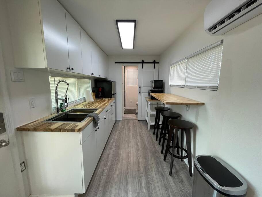 1Bed 1Bath Container Home Centrally Located Cypress Gardens Bagian luar foto