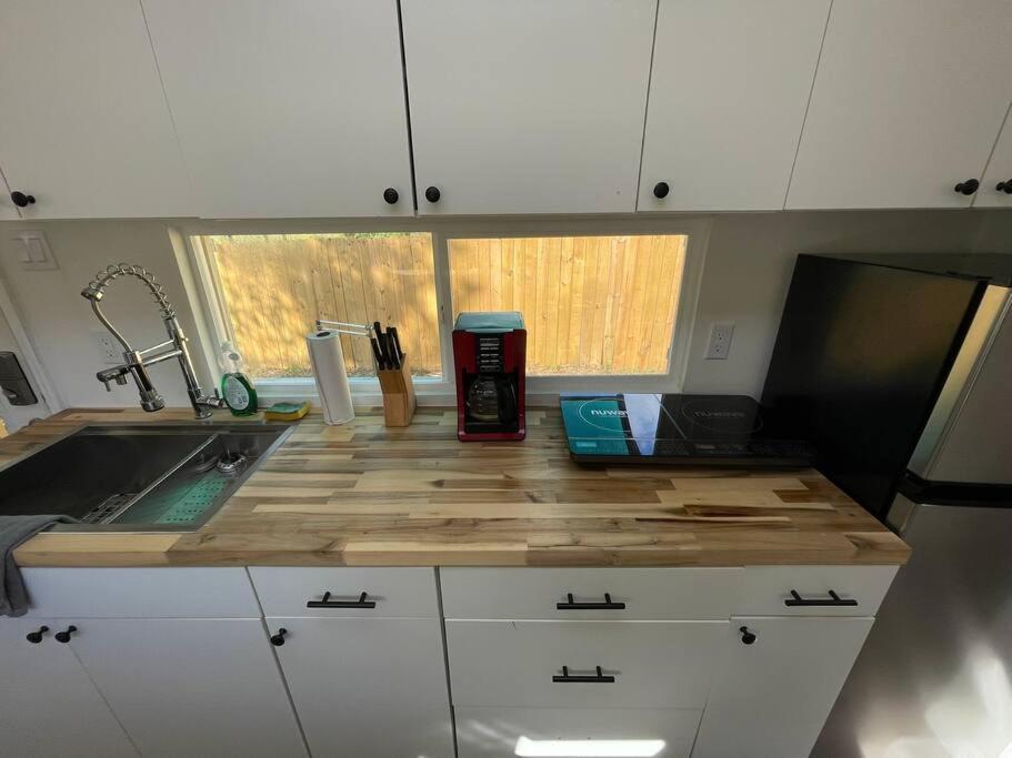 1Bed 1Bath Container Home Centrally Located Cypress Gardens Bagian luar foto