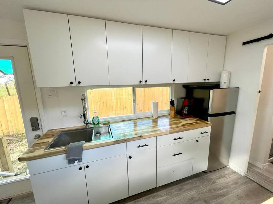 1Bed 1Bath Container Home Centrally Located Cypress Gardens Bagian luar foto
